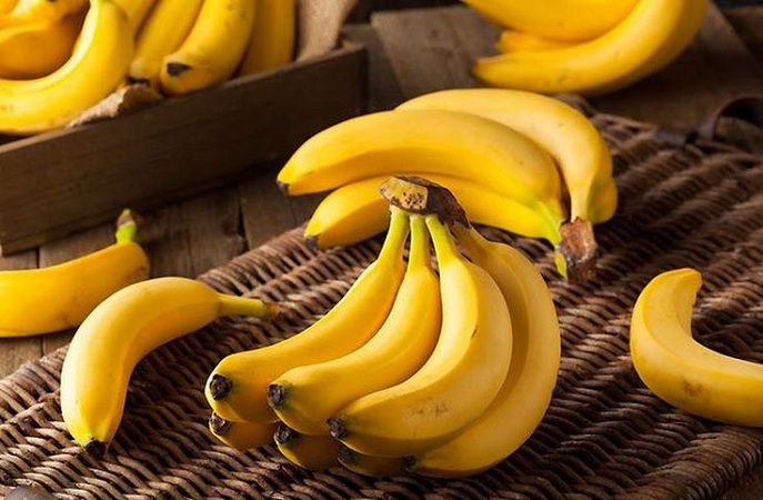 Banana For Glowing Skin